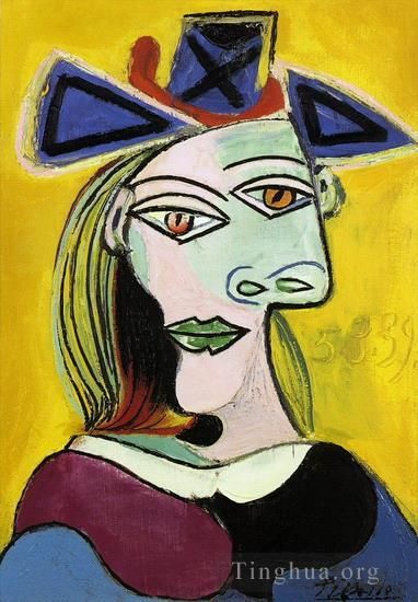 Pablo Picasso Ölgemälde - Tête de femme au chapeau bleu a ruban rouge 1939