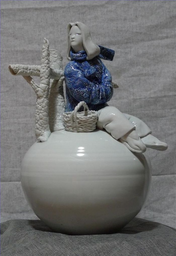 Xiao Xiaoqiu Bildhauerei - Blaues und weißes Porzellan